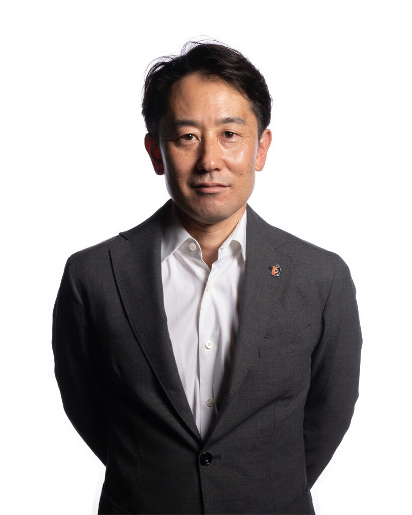Portrait picture of Takahisa Shiraishi.