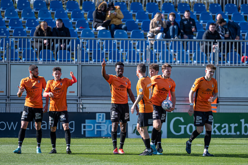 KMSK Deinze - Lierse Kempenzonen matchday photography - Bafodé Dansoko